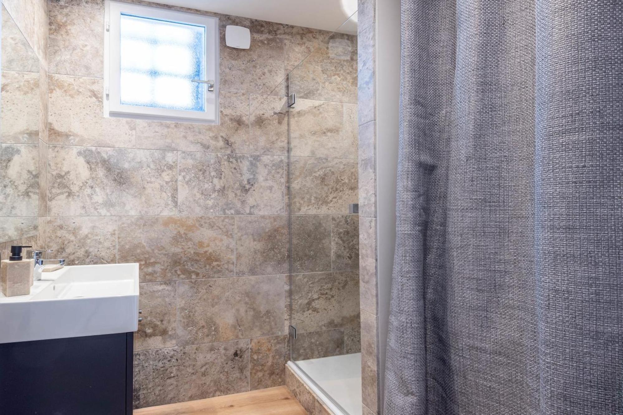 Le Beau Marcy - Contemporary City Centre Flat アヌシー エクステリア 写真
